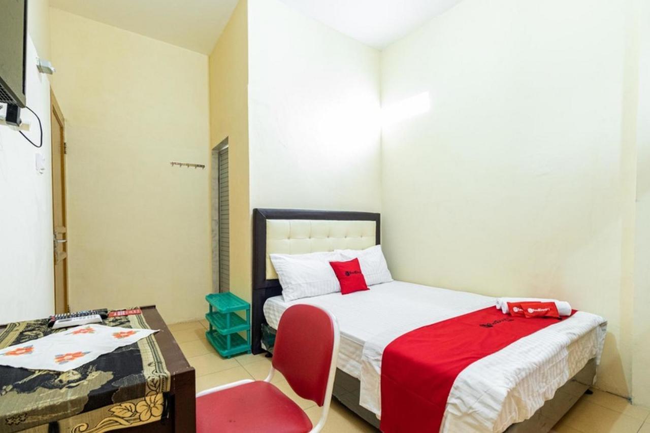 Reddoorz Syariah @ Jalan Setiabudi Medan 3 Екстериор снимка