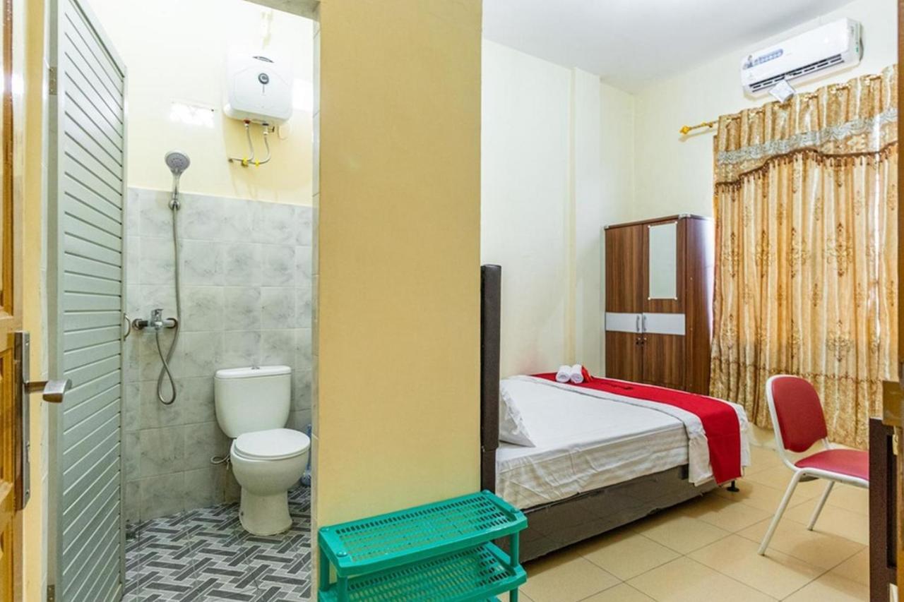 Reddoorz Syariah @ Jalan Setiabudi Medan 3 Екстериор снимка